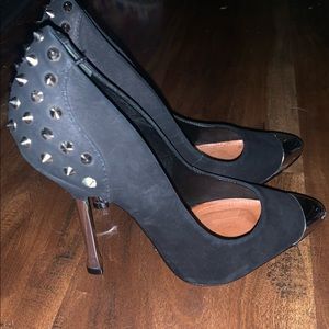 Schutz Pumps